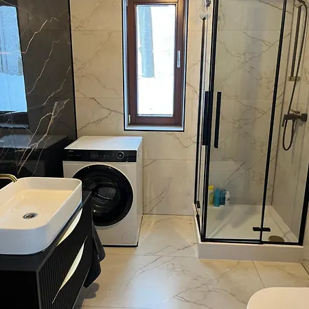 別荘 W Gorach Park